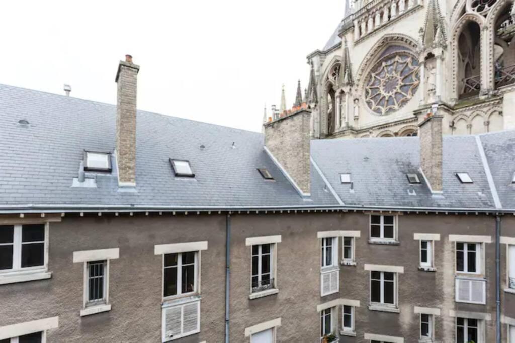 Апартаменты Hyper Centre Cathedrale Реймс Экстерьер фото
